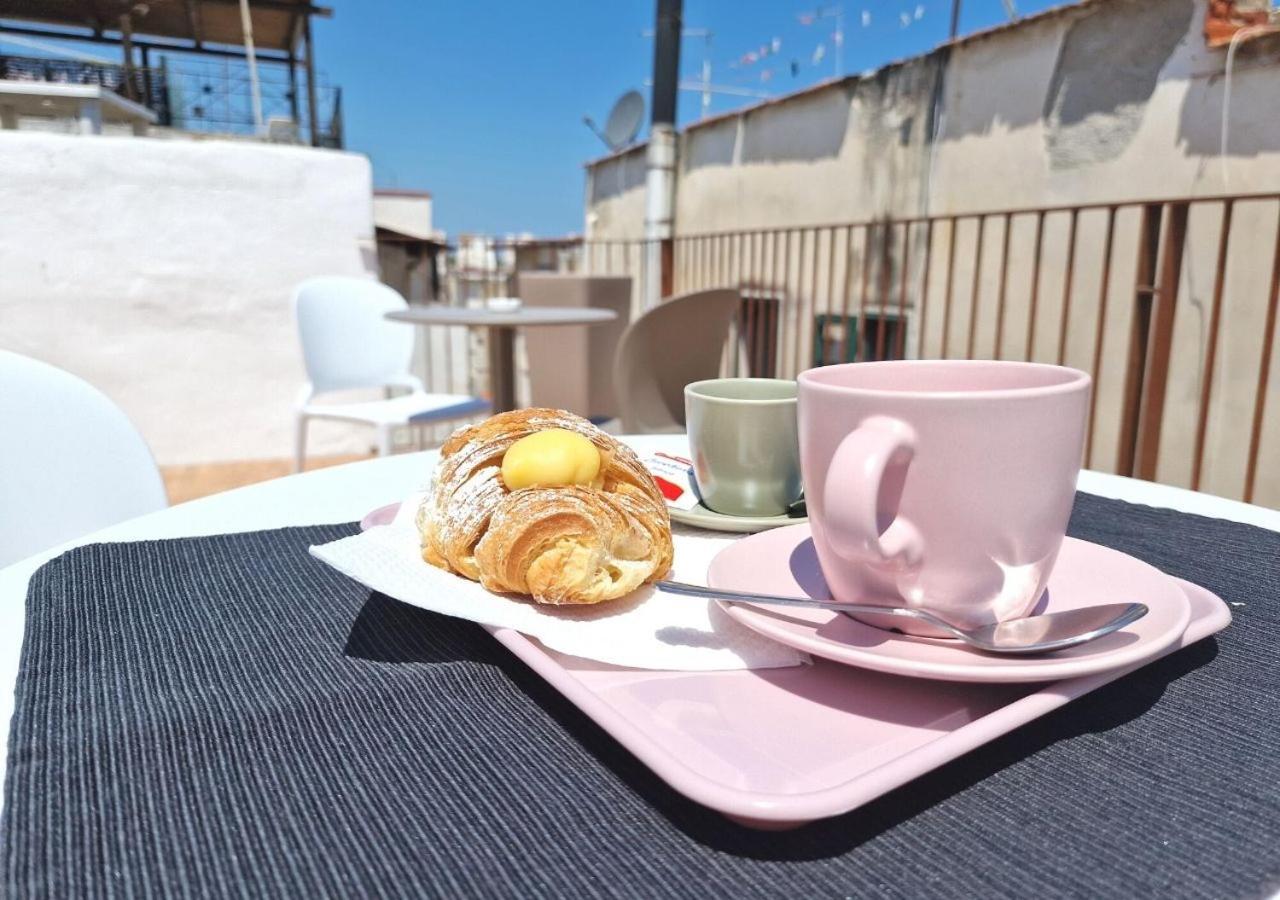 B&B Tra Le Vie Del Borgo Vieste Dış mekan fotoğraf