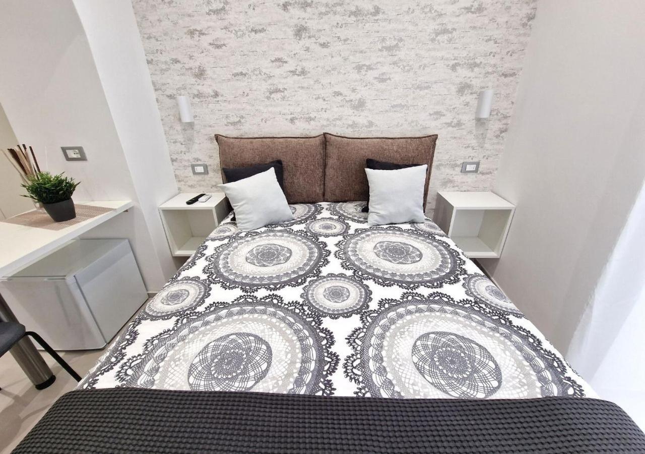B&B Tra Le Vie Del Borgo Vieste Dış mekan fotoğraf
