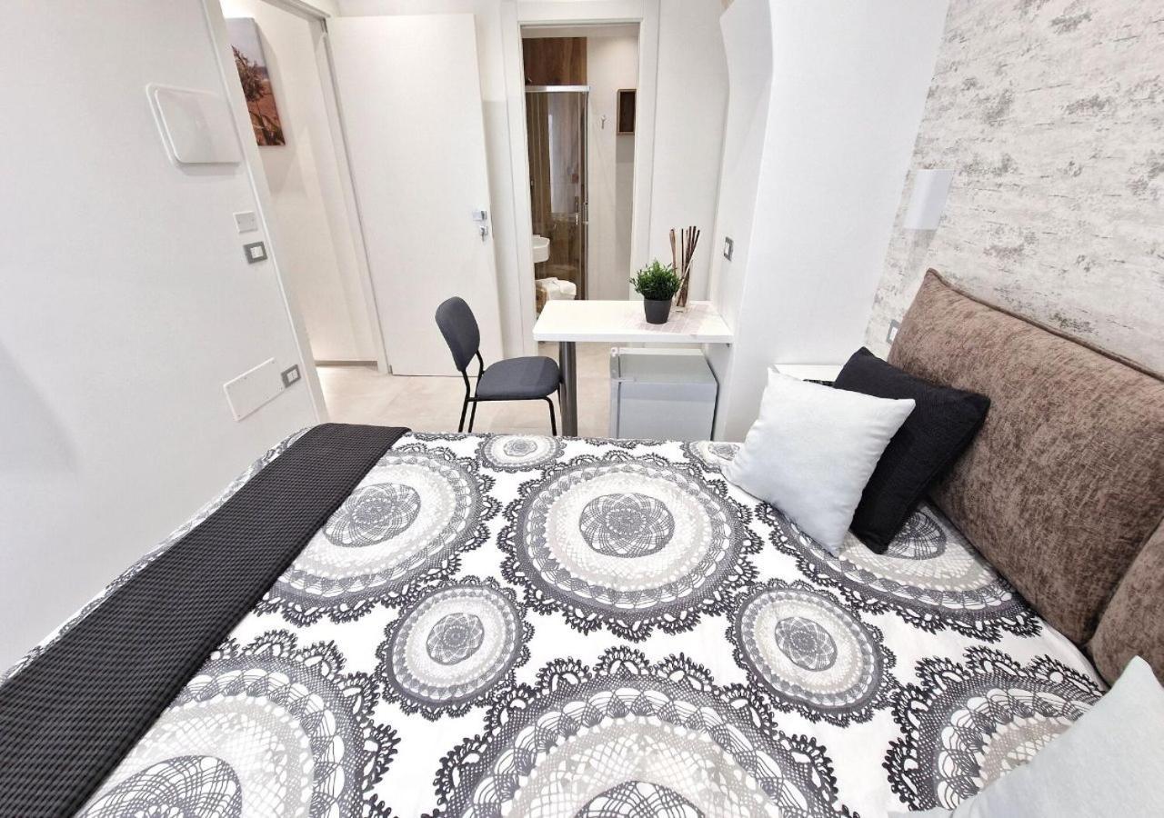 B&B Tra Le Vie Del Borgo Vieste Dış mekan fotoğraf