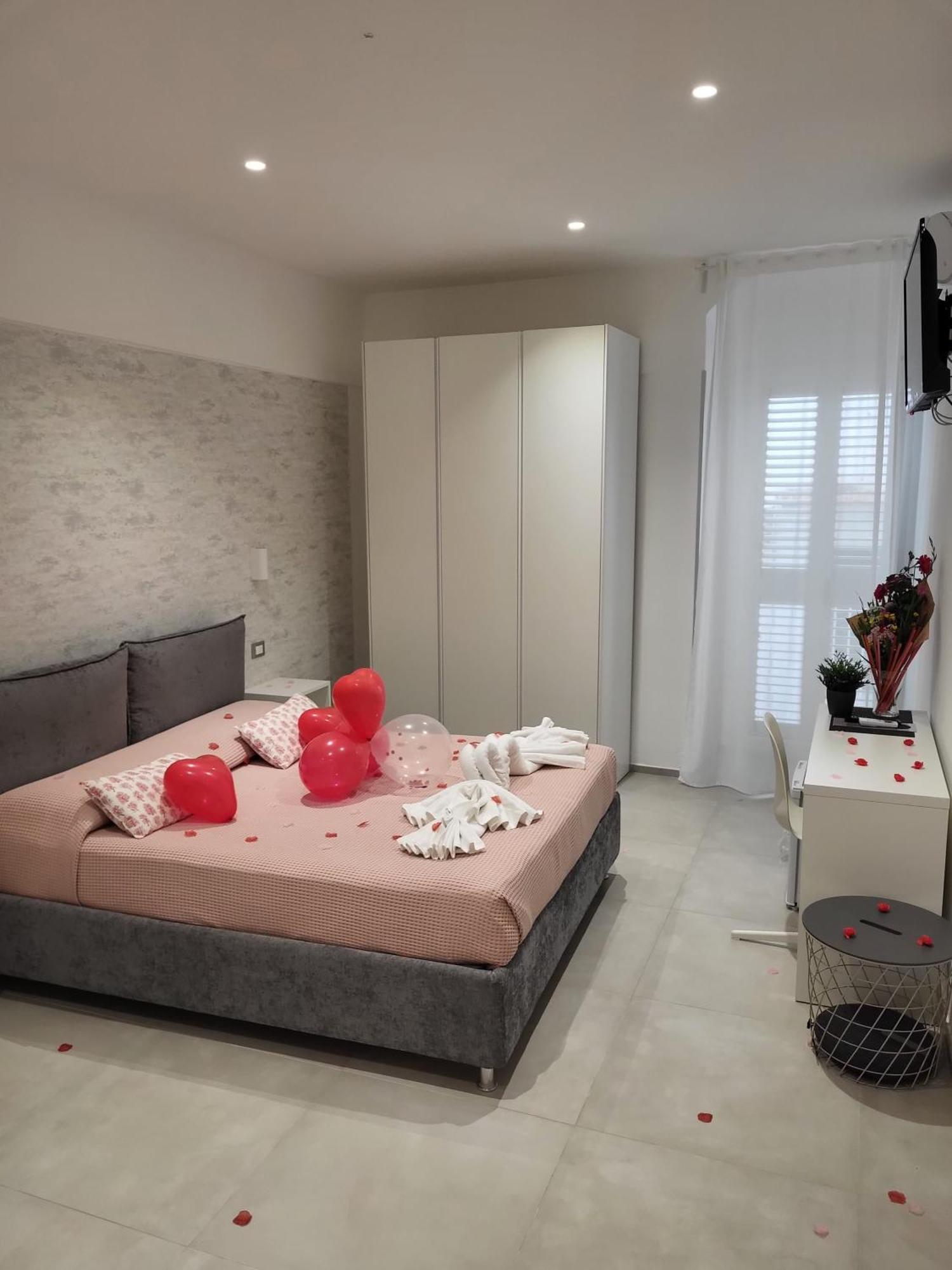 B&B Tra Le Vie Del Borgo Vieste Dış mekan fotoğraf