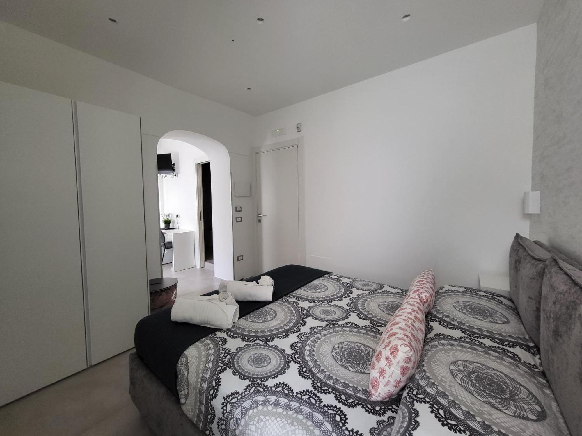 B&B Tra Le Vie Del Borgo Vieste Dış mekan fotoğraf
